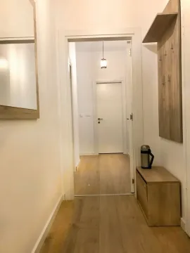 Prodaja, dvosoban stan, 54m², Centar, Bar - image 4