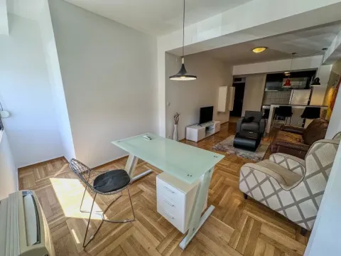 Rent, office space, 57m², City Kvart, Podgorica - image 3