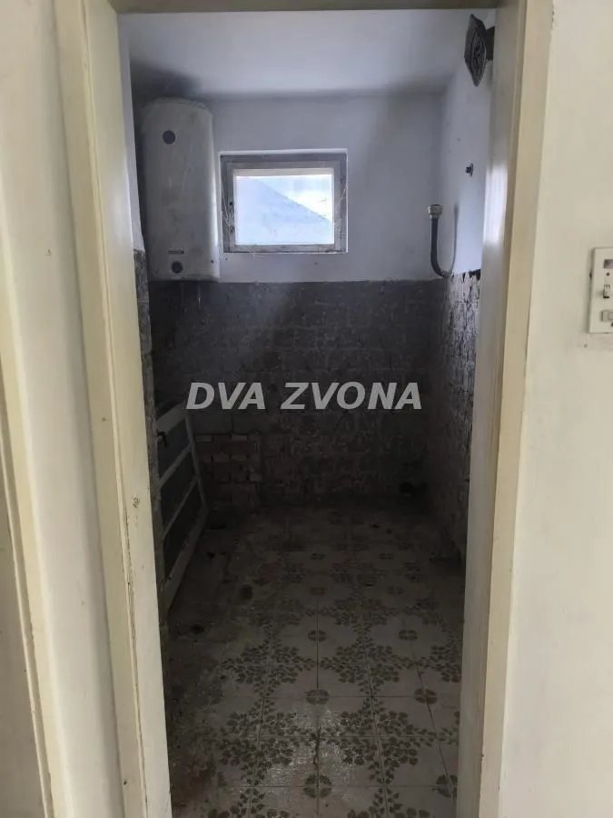 Prodaja, kuća, 333m², Srbobran, Novi Sad