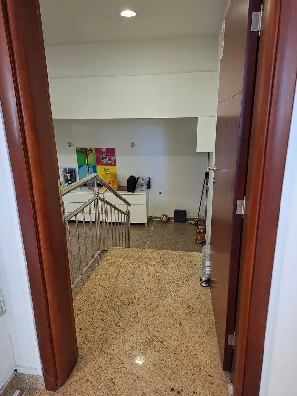 Rent, office space, 103m², Voždovac, Voždovac Sve Podlokacije