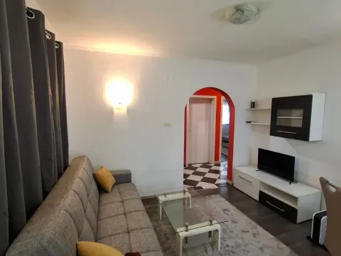 Izdavanje, dvosoban stan, 60m², Donja Gorica, Podgorica - image 6