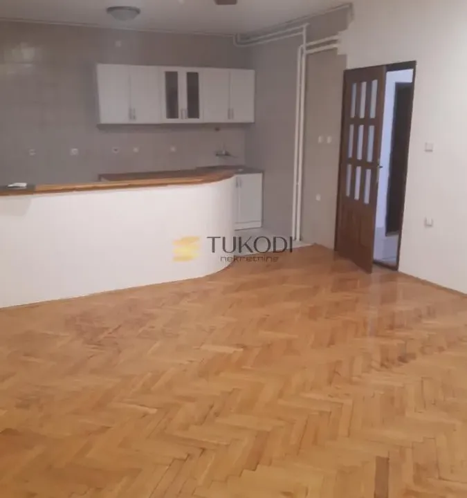 Prodaja, kuća, 303m², Telep, Novi Sad Sve Podlokacije