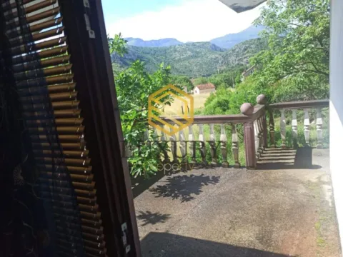 Izdavanje, kuća, 150m², Bioče, Podgorica - image 6