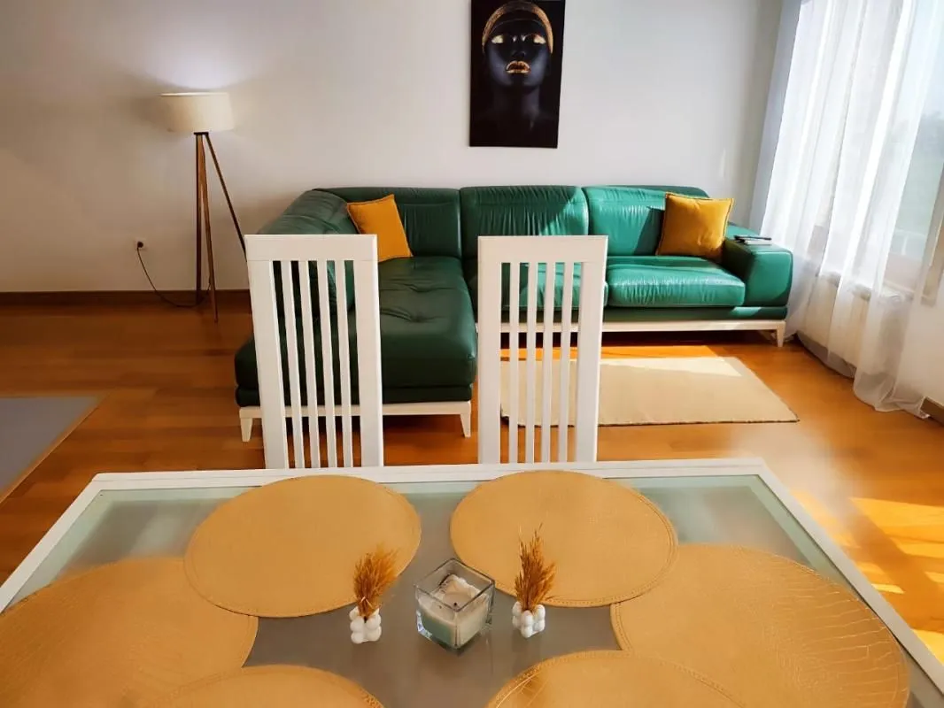 Sale, three bedroom apartment, 104m², Dobra Voda, Budva