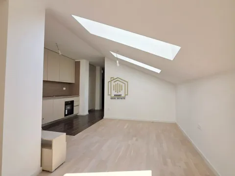 Prodaja, jednosoban stan, 52m², Tološi, Podgorica - image 5