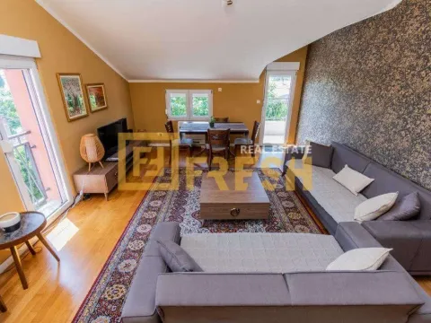 Izdavanje, dvosoban stan, 90m², Krivi Most, Podgorica - image 24