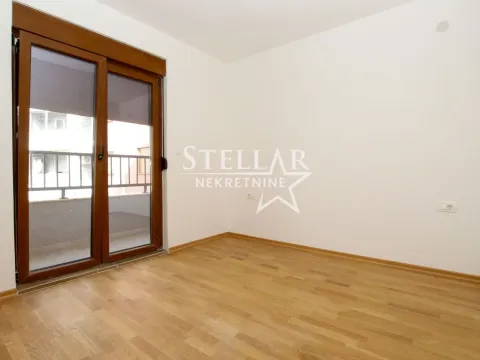 Izdavanje, dvosoban stan, 57m², Stari Aerodrom, Podgorica - image 4