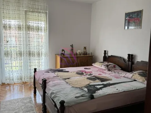 Izdavanje, dvosoban stan, 75m², Gornja Gorica, Podgorica - image 6