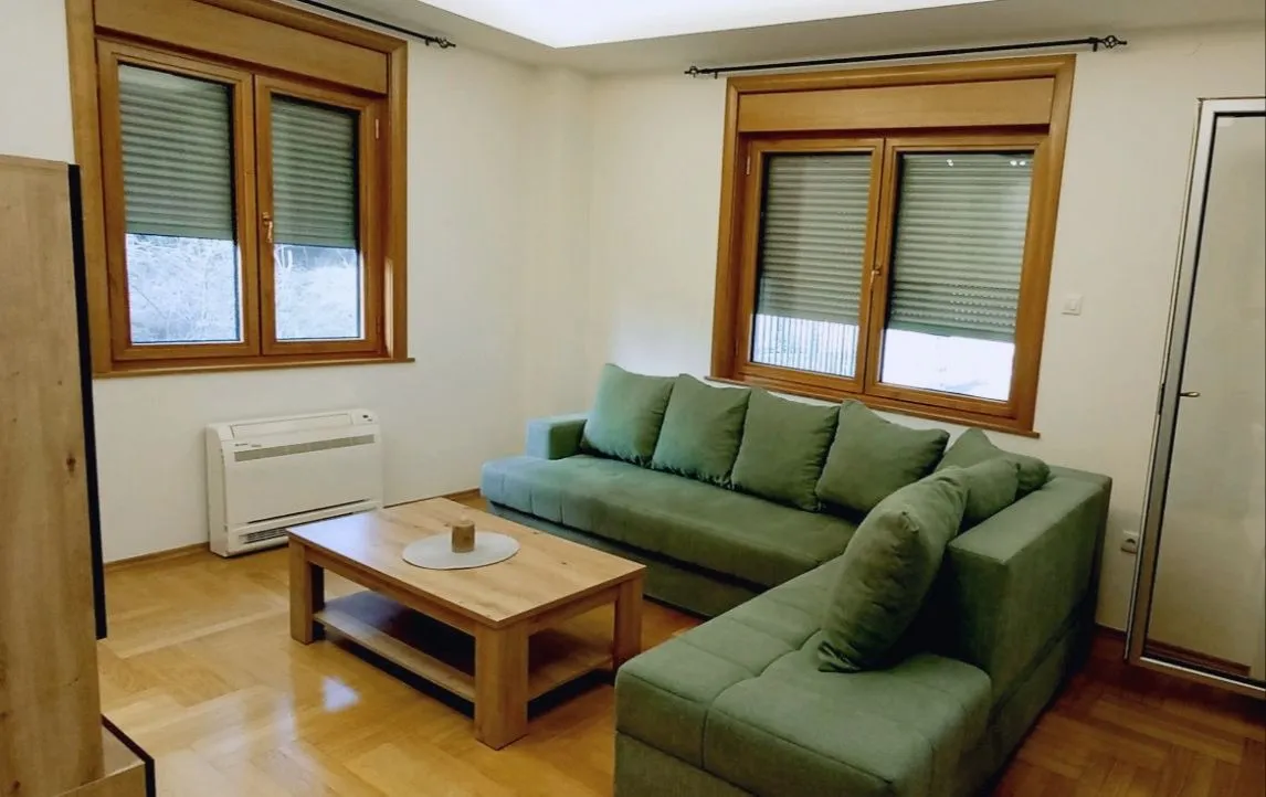 Rent, two bedroom apartment, 65m², Centar, Podgorica