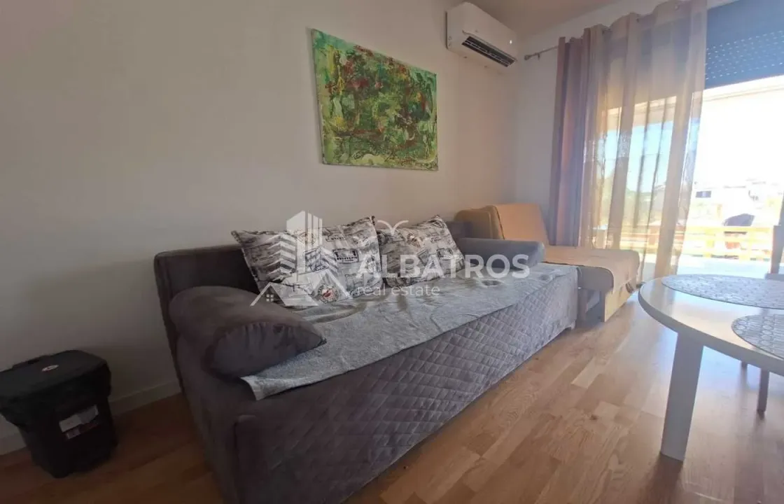 Izdavanje, jednosoban stan, 40m², Šušanj, Bar
