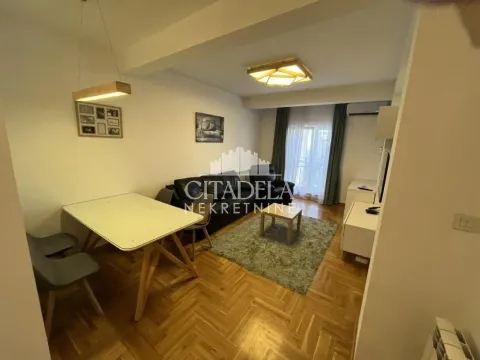 Rent, three bedroom apartment, 53m², Gradska Bolnica, Zvezdara Sve Podlokacije