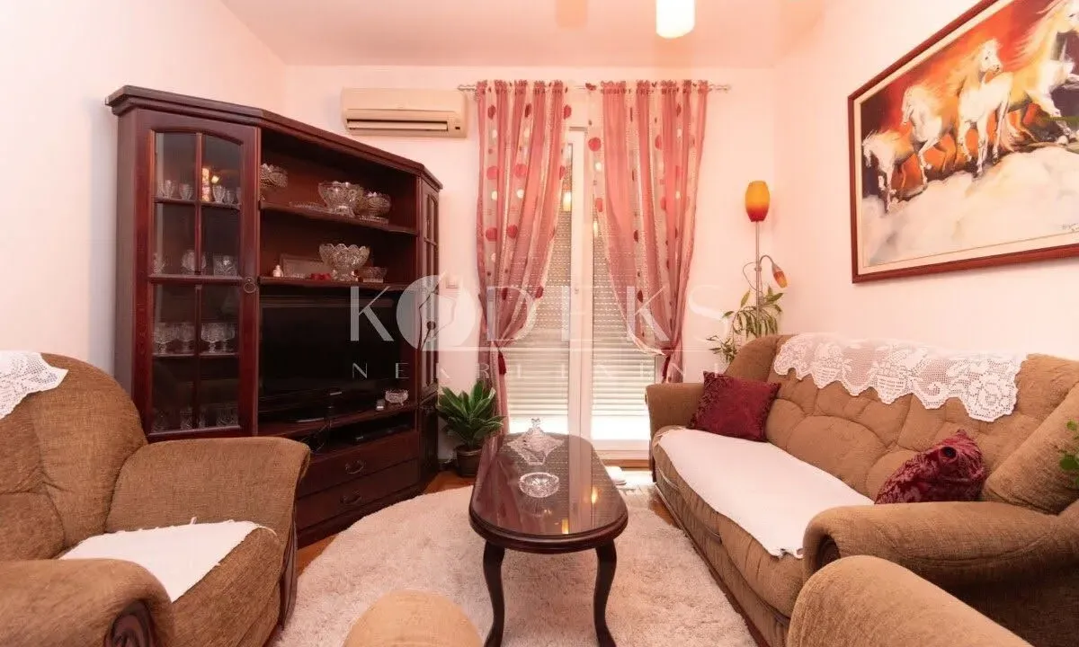 Rent, two bedroom apartment, 55m², Stari Aerodrom, Podgorica