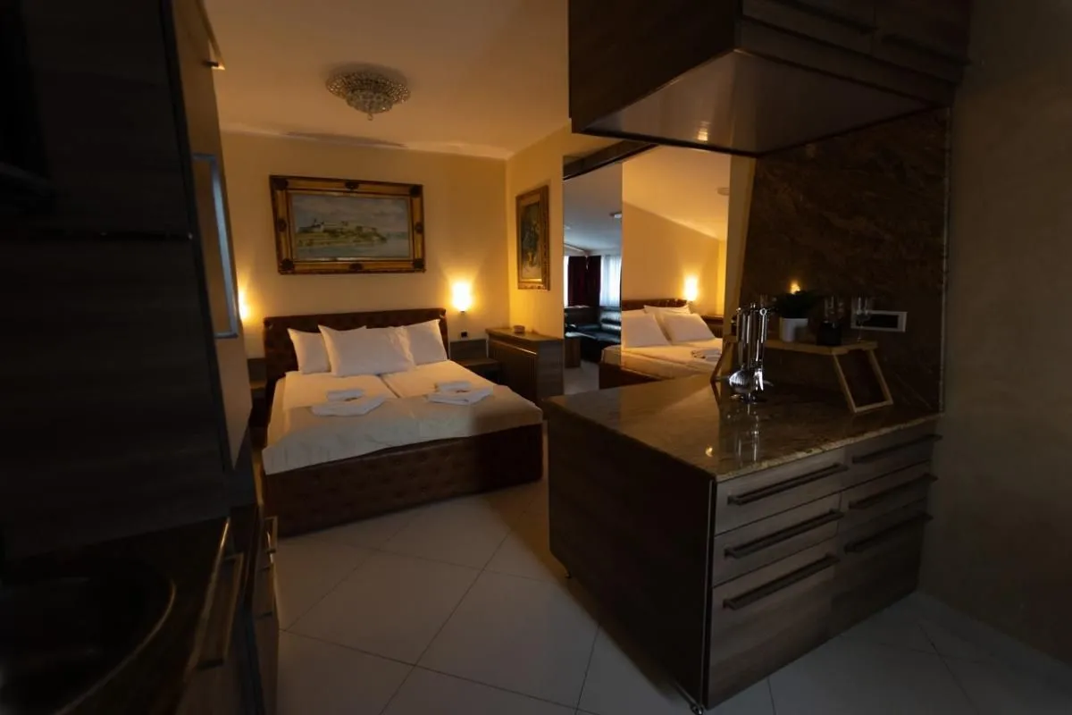 Rent, office space, 250m², Sajmište, Novi Sad