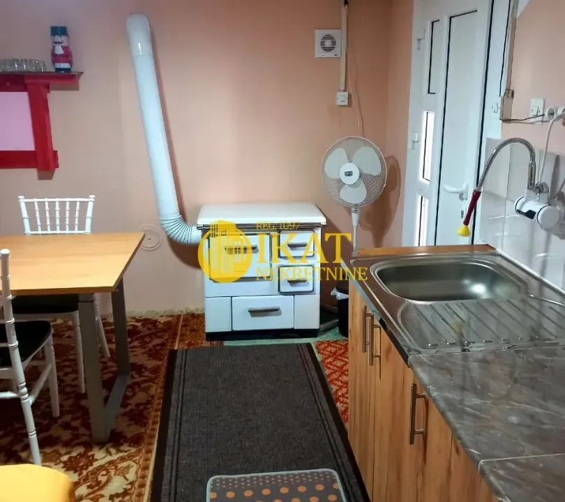 Prodaja, kuća, 75m², Čenta, Zrenjanin