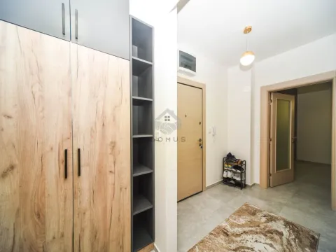 Rent, two bedroom apartment, 65m², Stara Varoš, Podgorica - image 10