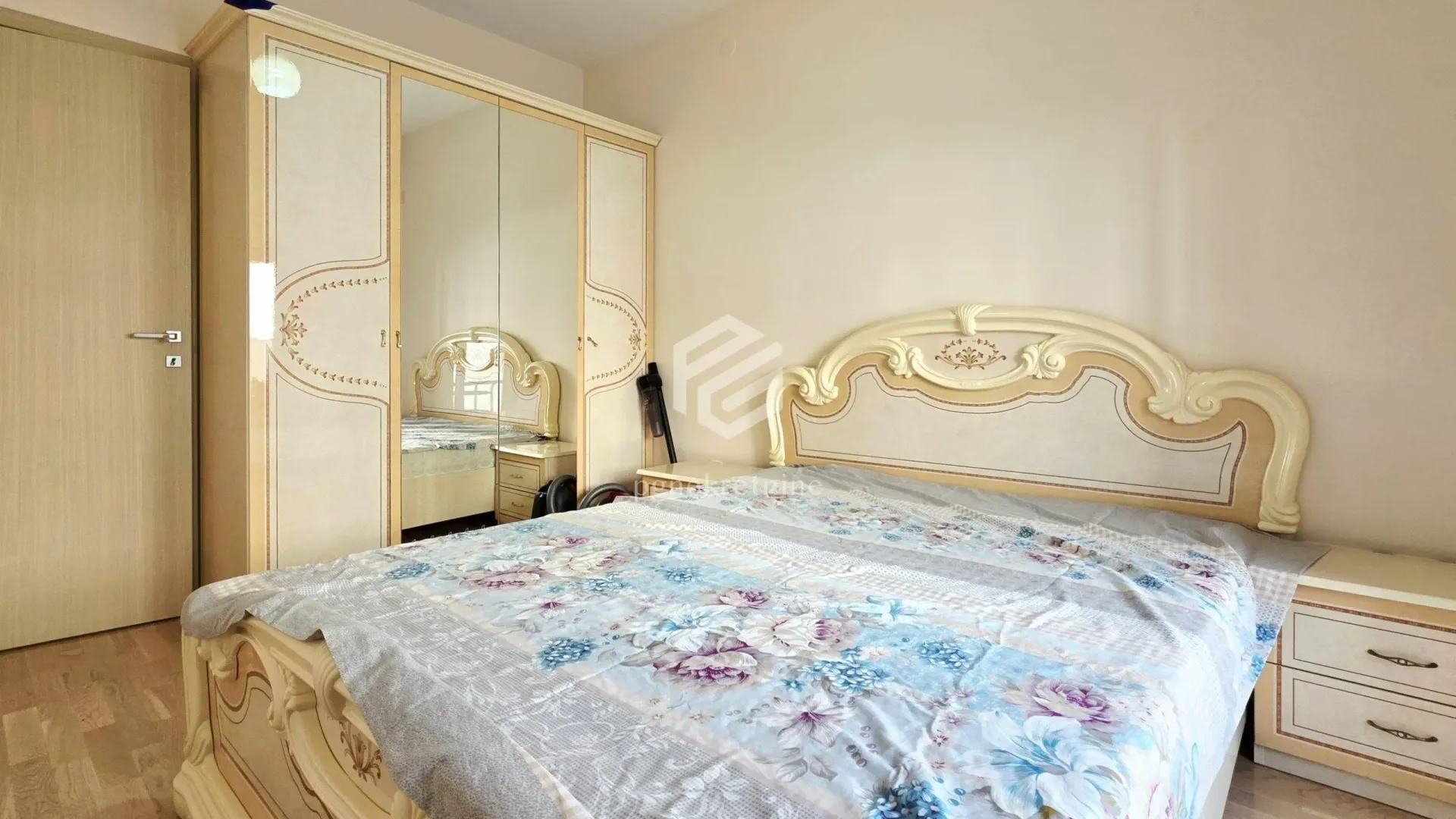 Izdavanje, jednosoban stan, 47m², City Kvart, Podgorica