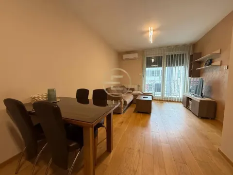 Rent, two bedroom apartment, 42m², Rotkvarija, Novi Sad Sve Podlokacije - image 4