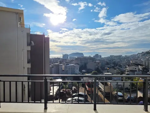 Prodaja, dvosoban stan, 64m², Budva, Crna Gora - image 1