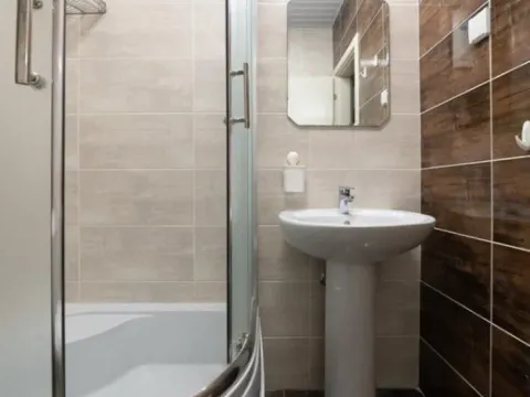 Prodaja, dvosoban stan, 69m², Budva, Crna Gora - image 11