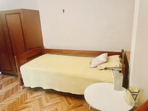 Izdavanje, kuća, 68m², Bulbulder, Zvezdara Sve Podlokacije - image 4
