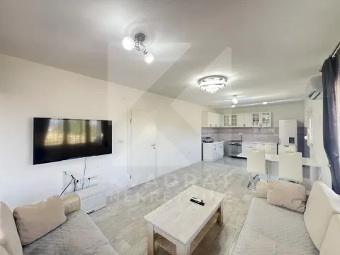 Izdavanje, kuća, 260m², Kokoti, Podgorica - image 5