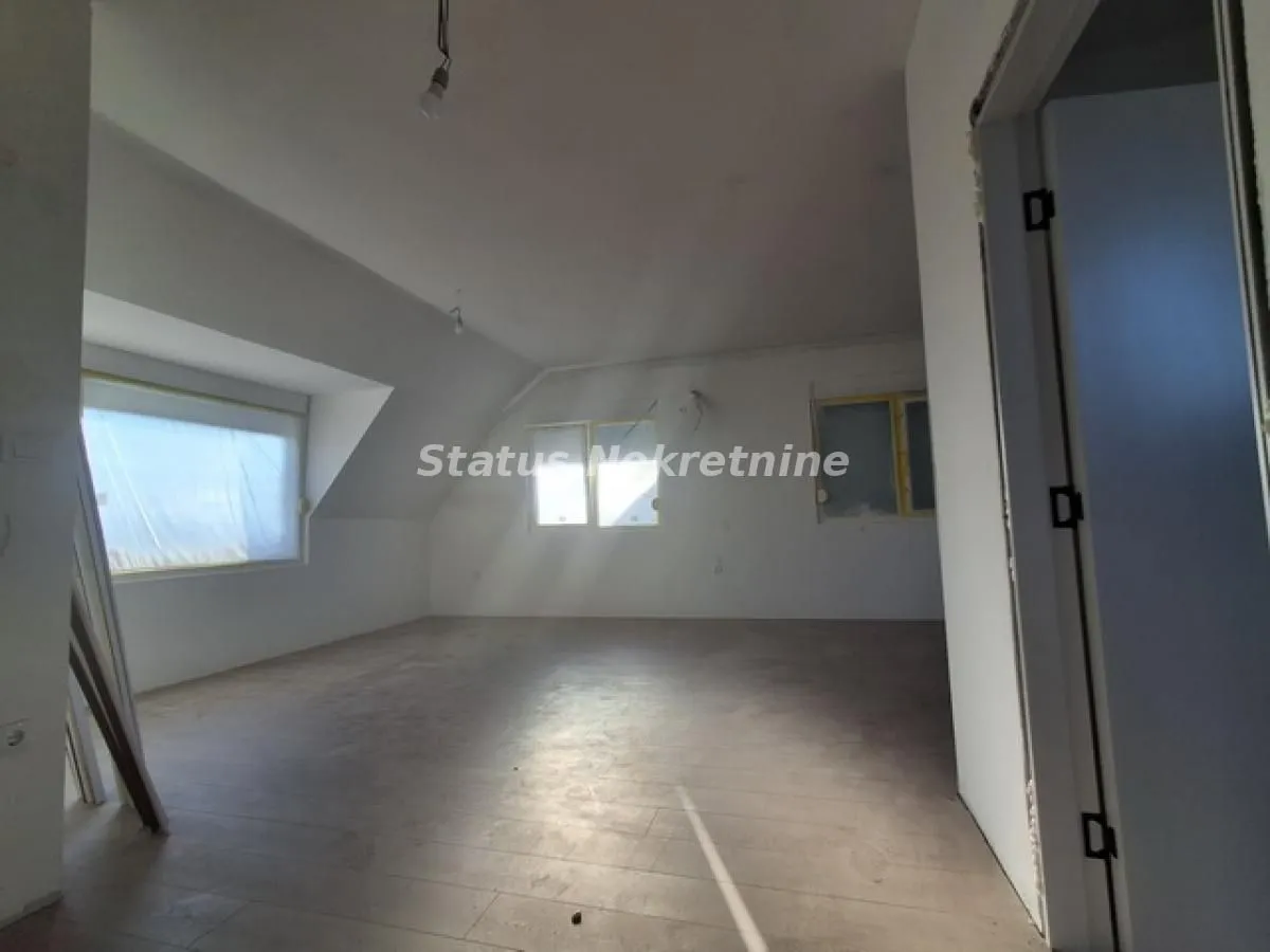 Sale, four bedroom apartment, 65m², Veternik, Novi Sad Sve Podlokacije