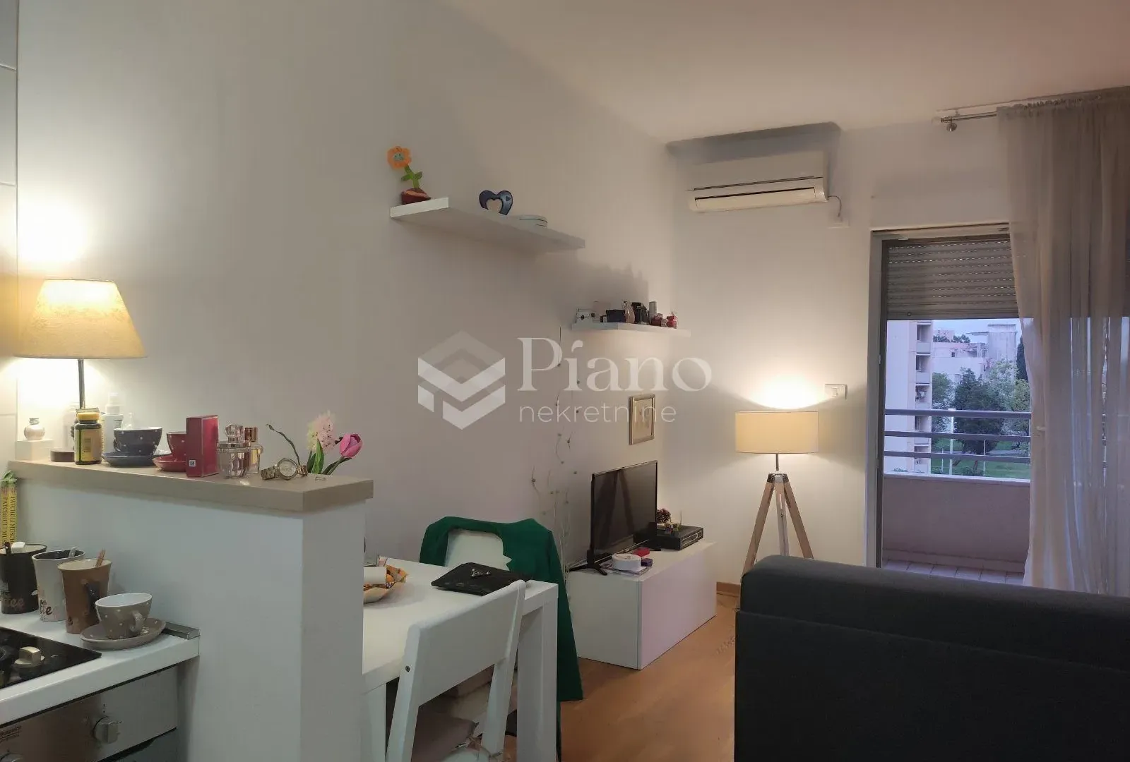Rent, apartment, 34m², City Kvart, Podgorica
