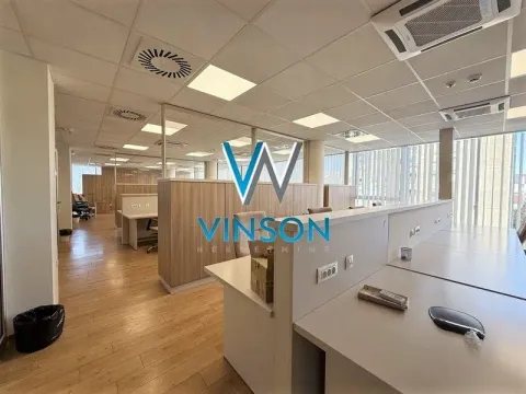 Izdavanje, poslovni prostor, 622m², Liman 3, Novi Sad Sve Podlokacije