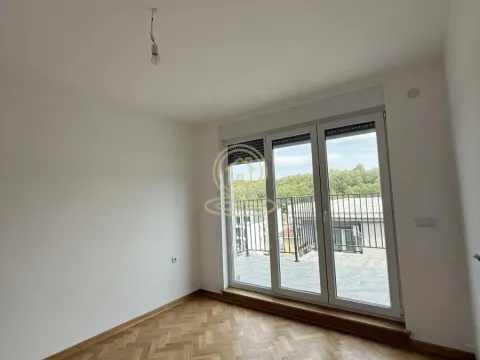 Prodaja, jednosoban stan, 47m², Centar, Vrnjačka Banja - image 4