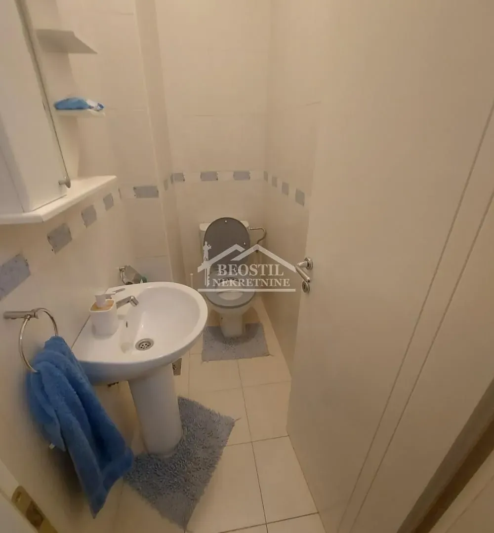 Prodaja, trosoban stan, 115m², Centar, Smederevo