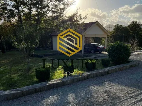 Izdavanje, kuća, 90m², Barutana, Podgorica - image 15