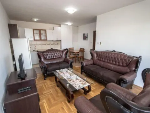 Rent, two bedroom apartment, 60m², City Kvart, Podgorica - image 6