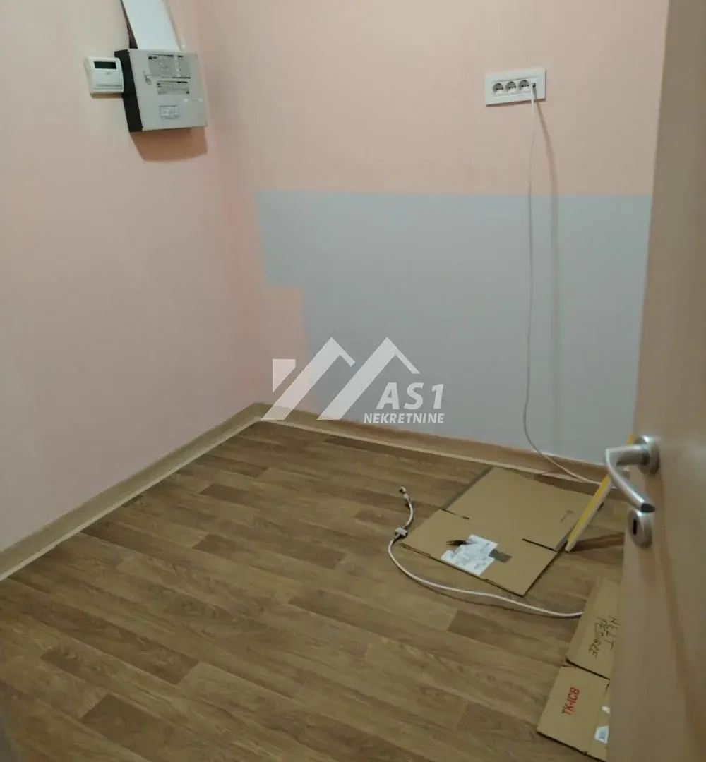 Sale, office space, 149m², Detelinara, Novi Sad Sve Podlokacije