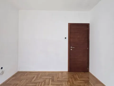 Prodaja, dvosoban stan, 73m², Blok 9, Podgorica - image 6