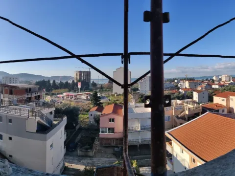 Prodaja, stan, 45m², Bar, Crna Gora - image 11