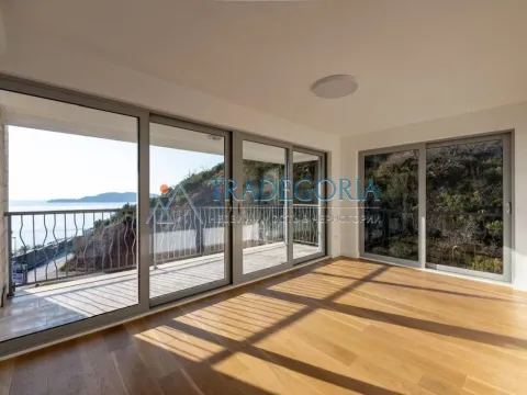 Prodaja, trosoban stan, 160m², Pržno, Budva - image 11