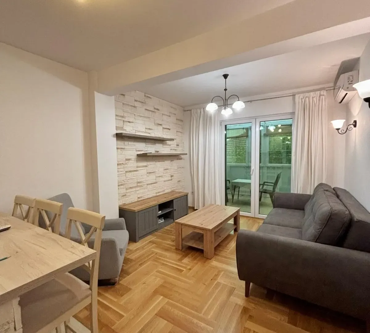 Prodaja, stan, 45m², Kalimanj, Tivat