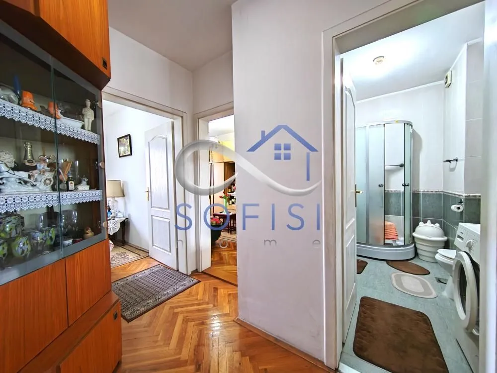 Prodaja, dvosoban stan, 73m², Socijalno, Novi Sad Sve Podlokacije