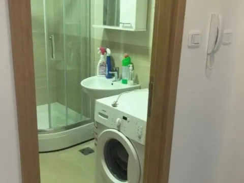 Izdavanje, garsonjera, 31m², City Kvart, Podgorica - image 7