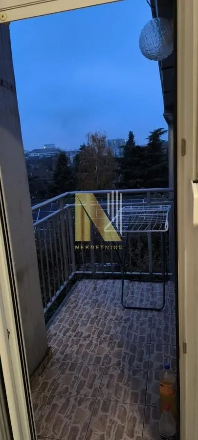 Izdavanje, jednosoban stan, 27m², Grbavica, Novi Sad Sve Podlokacije