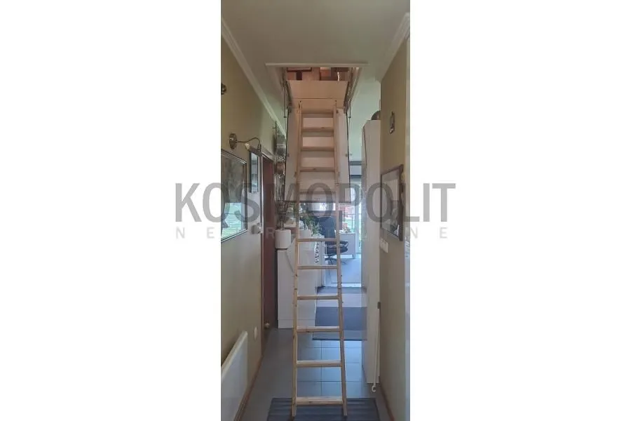 Prodaja, trosoban stan, 65m², Mionica, Srbija