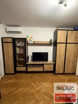 Izdavanje, jednosoban stan, 29m², Sajmište, Novi Sad - image 4