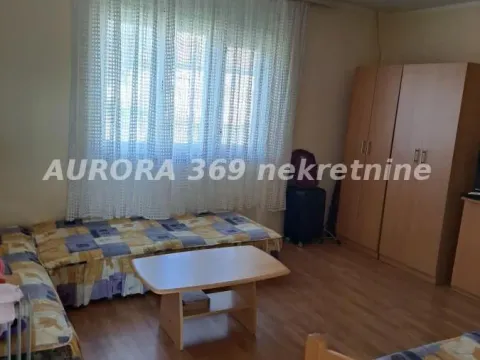 Prodaja, kuća, 89m², Kikinda, Srbija - image 2