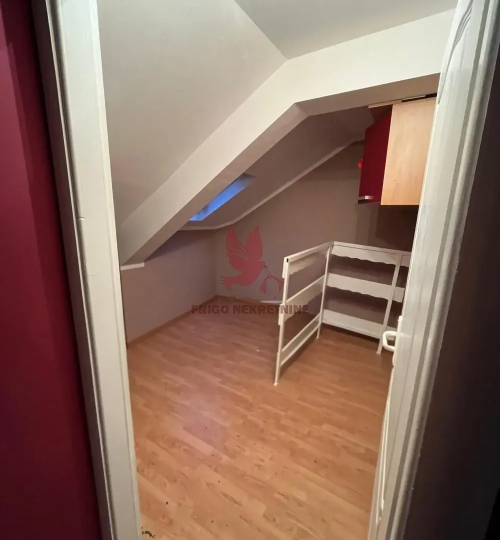 Prodaja, dvosoban stan, 51m², Mladenovac, Beograd