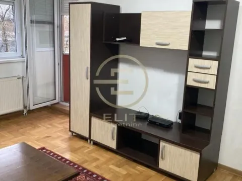 Izdavanje, dvosoban stan, 49m², Sajmište, Novi Sad