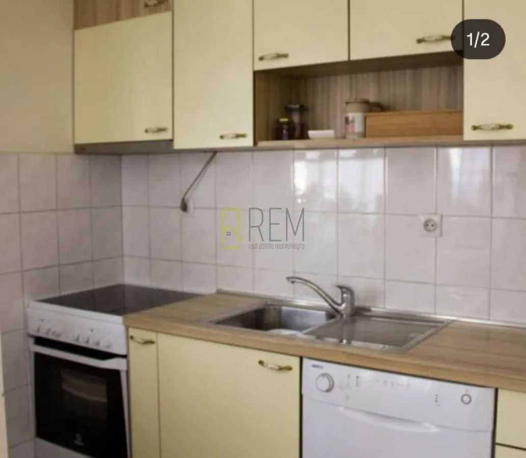 Rent, one bedroom apartment, 50m², Stari Aerodrom, Podgorica
