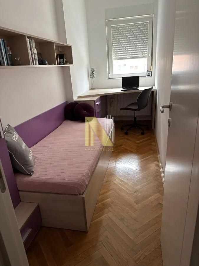 Prodaja, trosoban stan, 79m², Adamovićevo Naselje, Novi Sad Sve Podlokacije