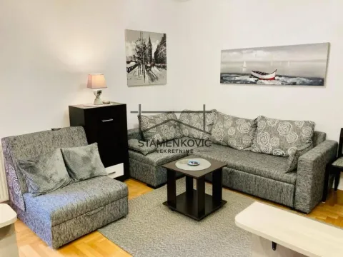 Izdavanje, garsonjera, 26m², Sajam, Novi Sad Sve Podlokacije - image 3