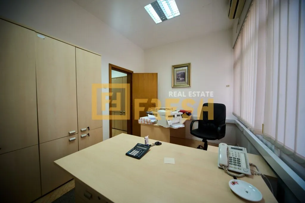Sale, office space, 135m², Gintaš, Podgorica