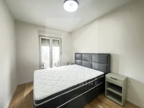 Izdavanje, jednosoban stan, 49m², Central Point, Podgorica - image 7